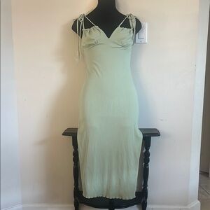 Elegant Light Green Midi Dress